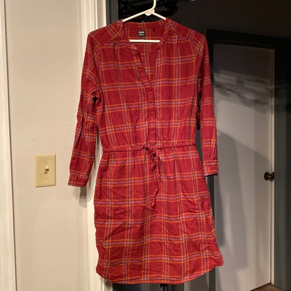 Prana Dresses & Skirts - Small Prana loop to pine dress